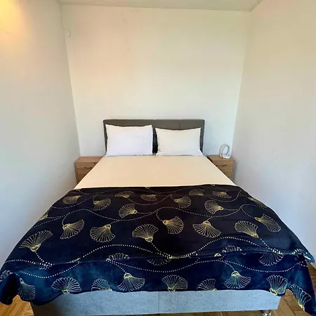 In 50541 Appartement Jadranovo